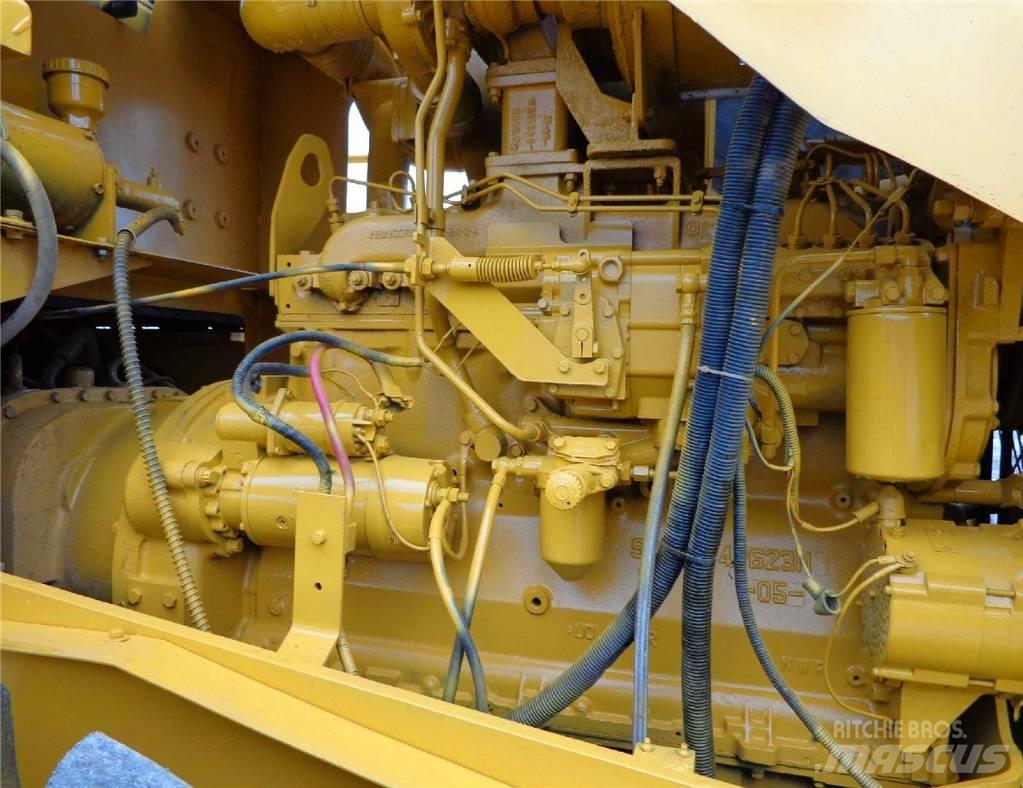 CAT 966 G Фронтальные погрузчики