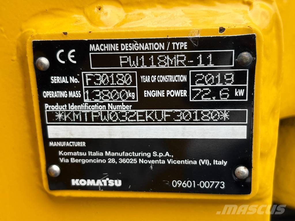Komatsu PW118-11 Колёсные экскаваторы
