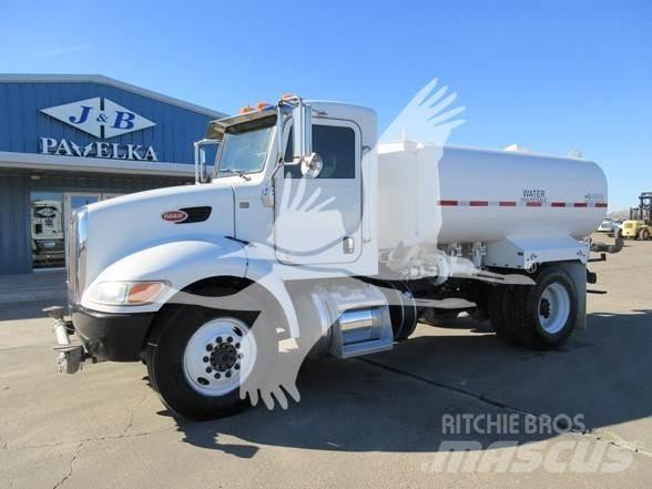 Peterbilt 337 Грузовики-цистерны