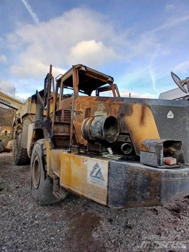 Komatsu HM 300-2 Шарнирно-сочленённые самосвалы