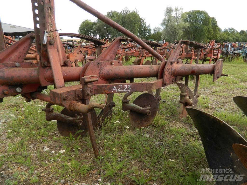 Kverneland 3k Обычные плуги