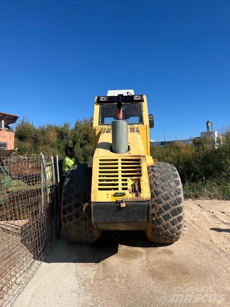 Bomag BW 211 D-3 Грунтовые катки