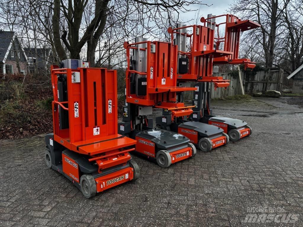 JLG Toucan Duo Вертикальные мачтовые подъемники