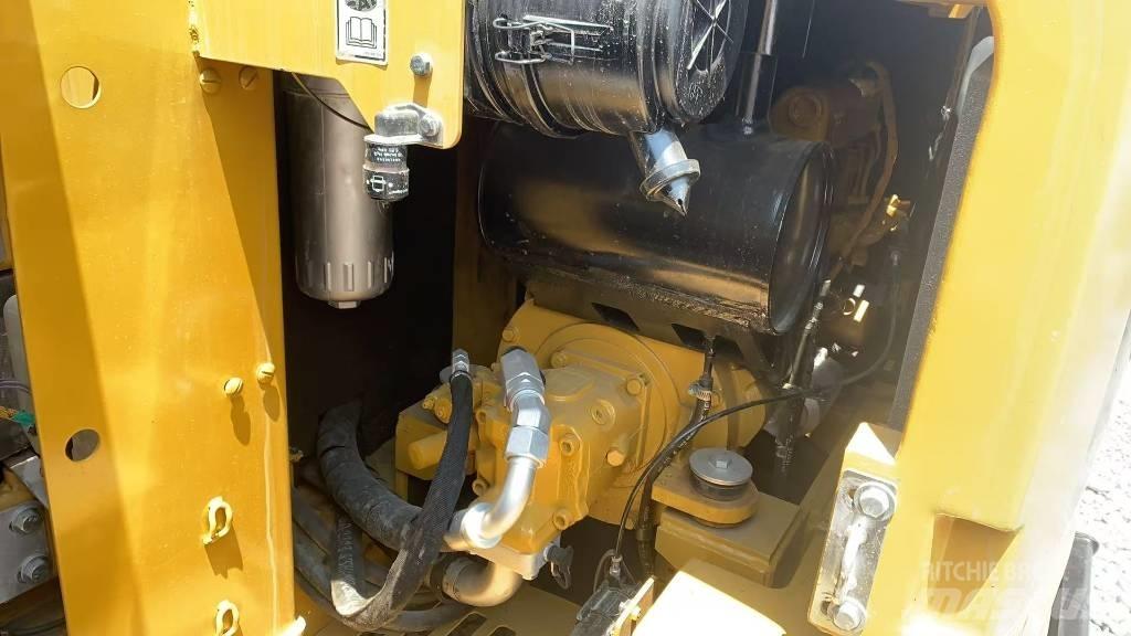 CAT 306 Гусеничные экскаваторы