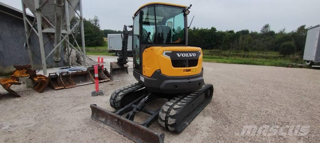 Volvo ECR 50 D Мини-экскаваторы