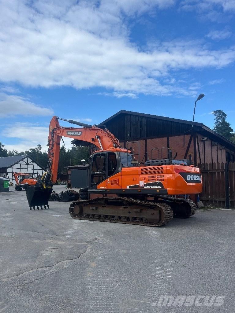 Doosan DX 255 LC-5 Гусеничные экскаваторы