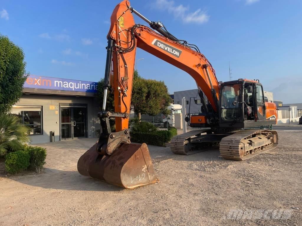 Doosan DX225LC-7 Гусеничные экскаваторы