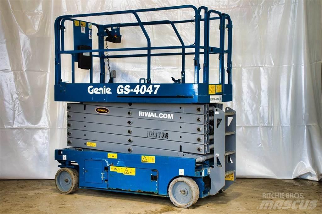 Genie GS4047 Ножничные подъемники