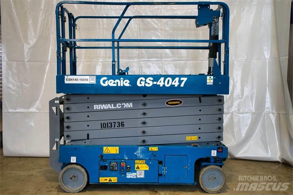 Genie GS4047 Ножничные подъемники