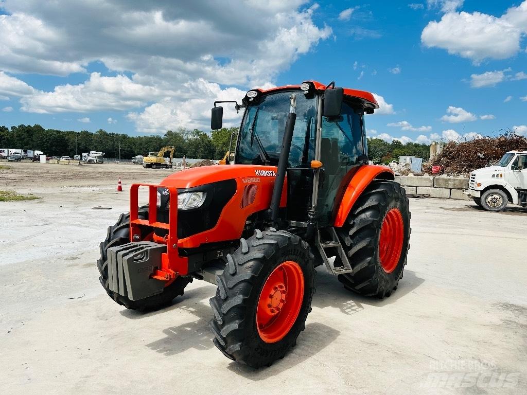 Kubota M8560 Трактора