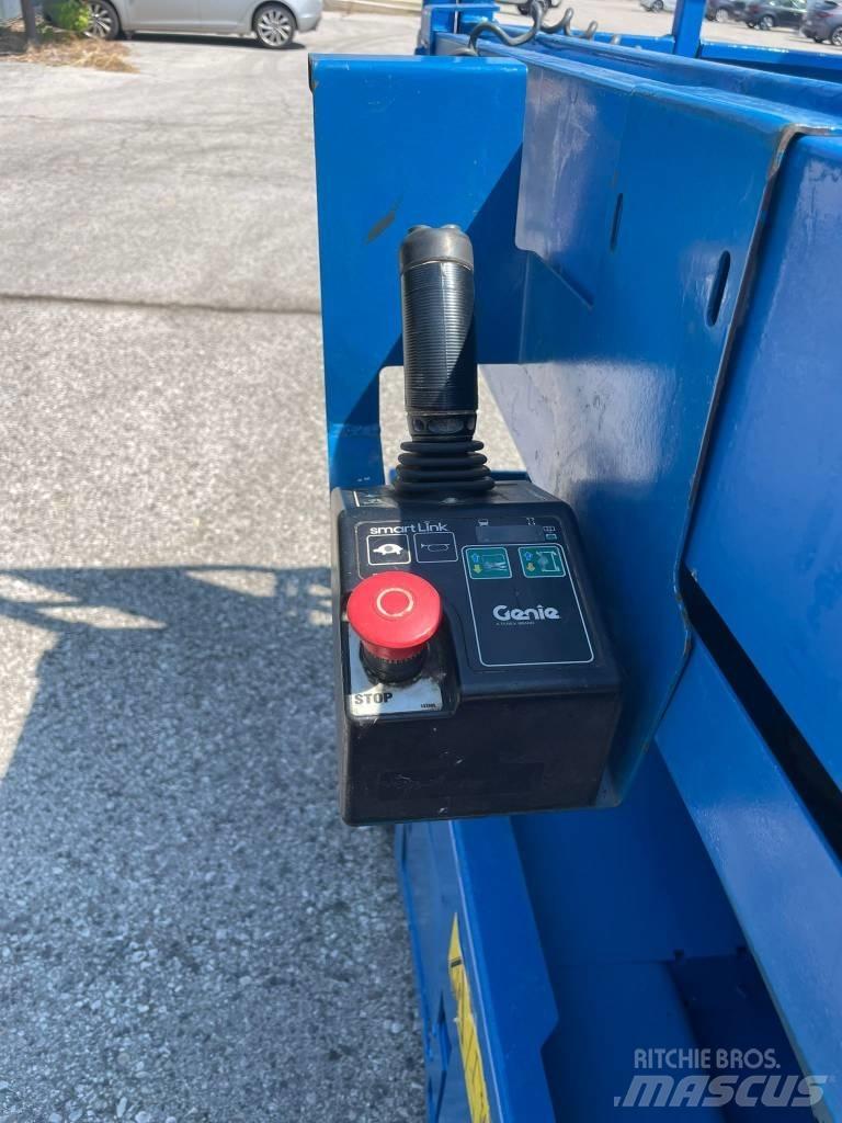Genie GS 2646 Ножничные подъемники
