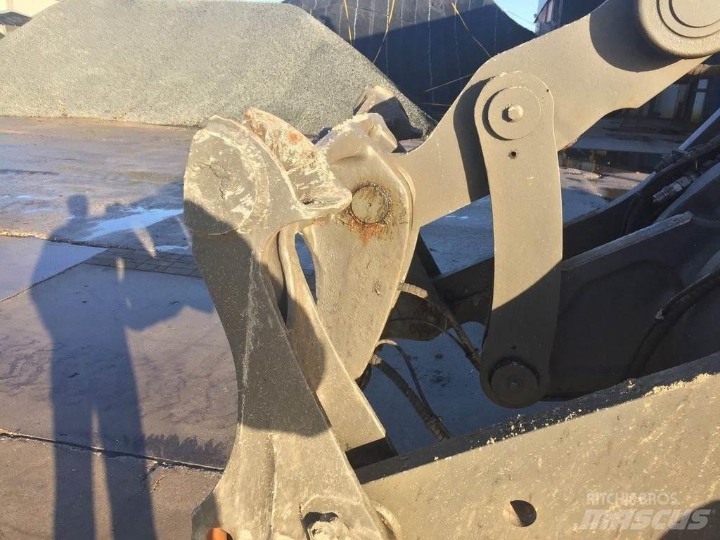 Volvo L 120 F Фронтальные погрузчики