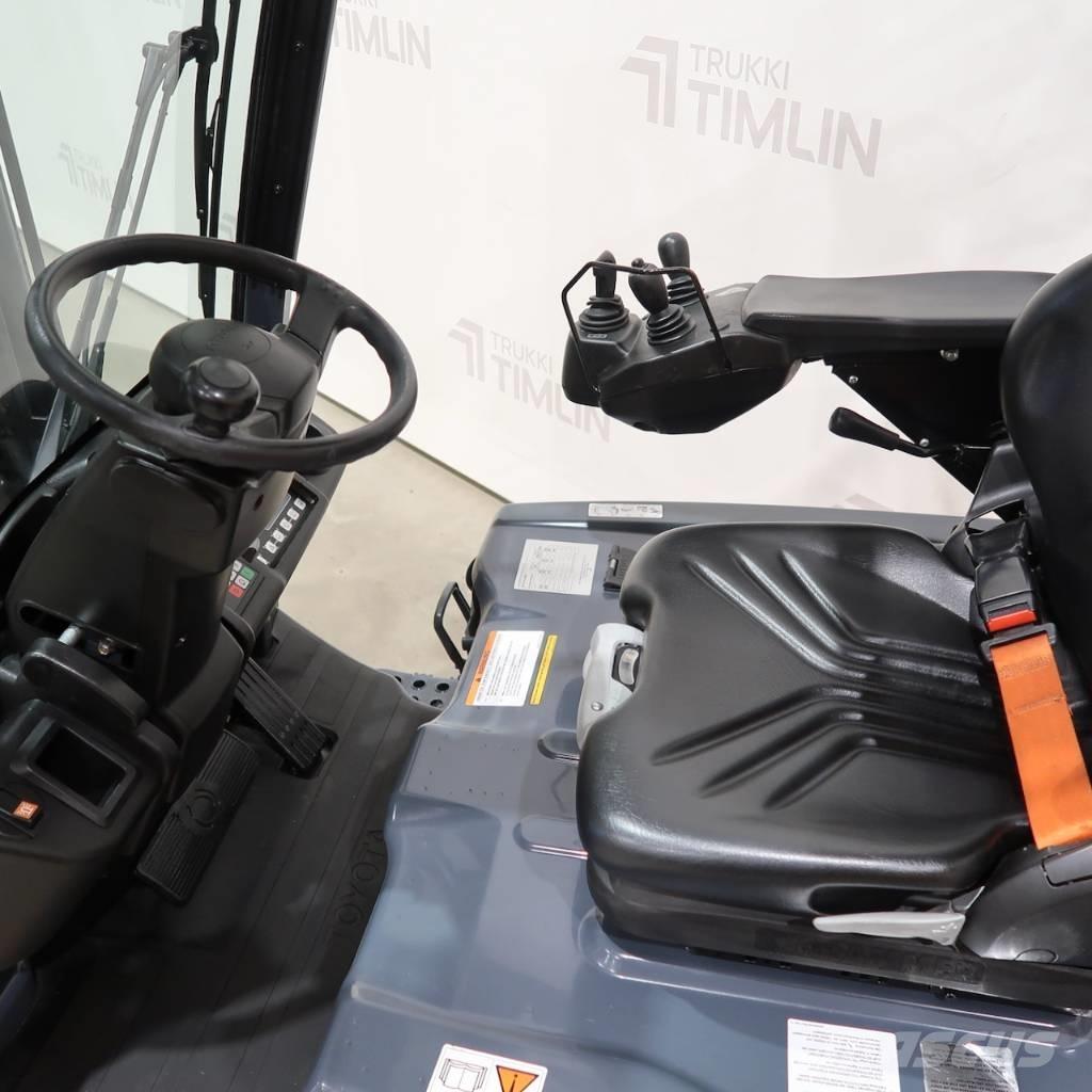 Toyota 8FBE16T Электропогрузчики