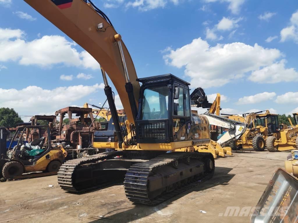 CAT 325DL Гусеничные экскаваторы