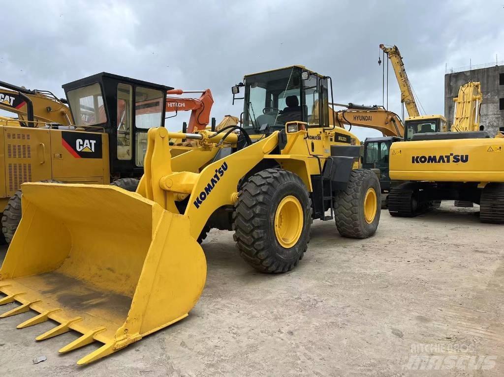 Komatsu WA 320-5 Фронтальные погрузчики