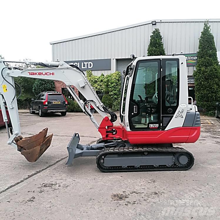Takeuchi TB235 Мини-экскаваторы