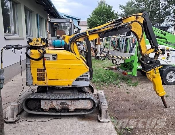 Brokk 160 Мини-экскаваторы