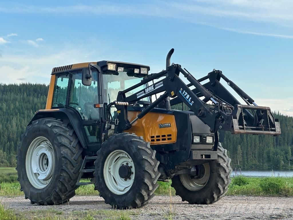Valtra 6850 Трактора