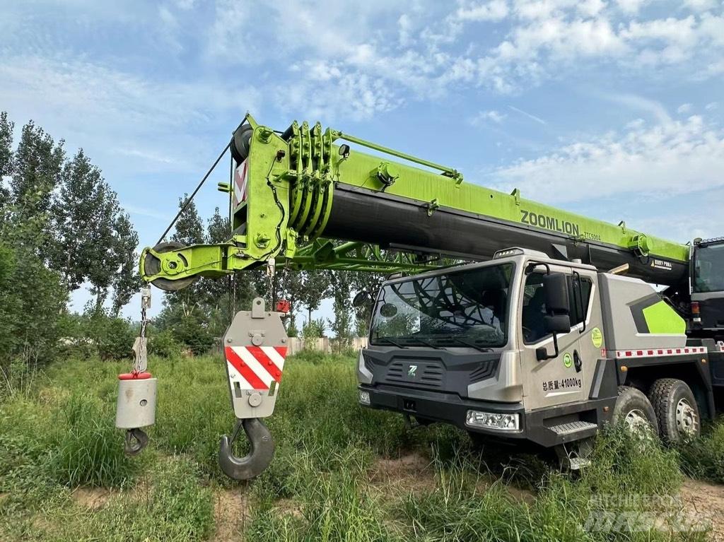 Zoomlion ZTC500A Автокраны
