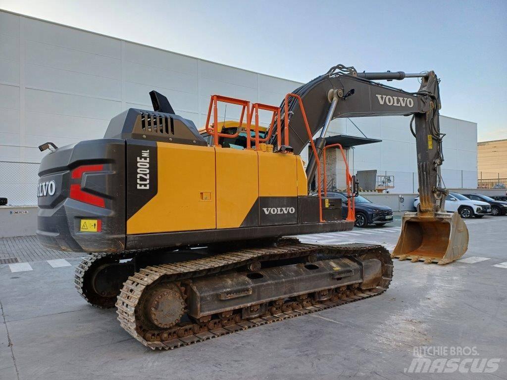 Volvo EC200E NL Гусеничные экскаваторы