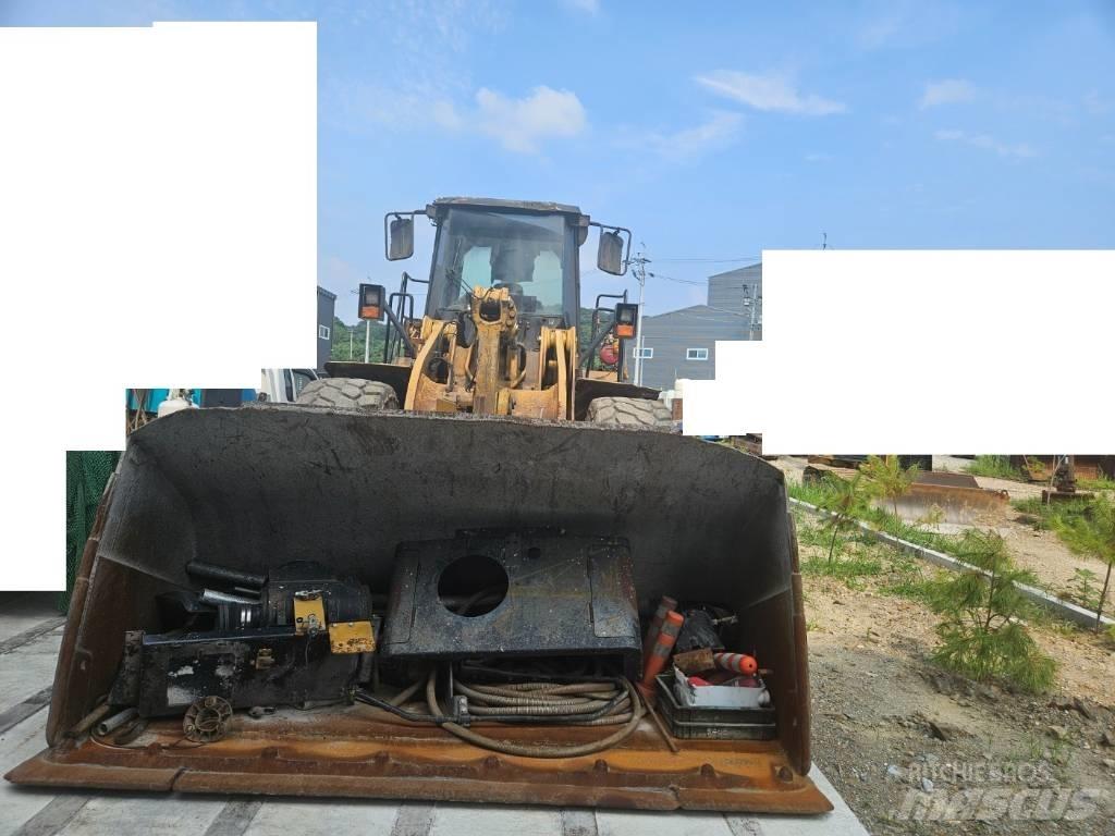 CAT 972 H Фронтальные погрузчики