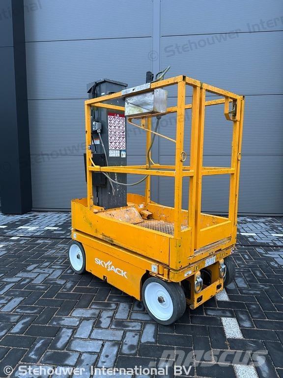 SkyJack SJ12 SJ 12 Разные подъемники и вышки