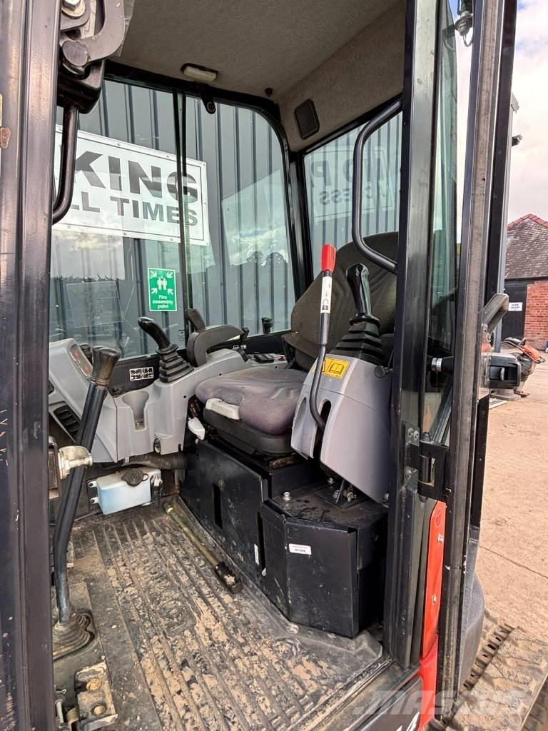 Kubota U 27 Мини-экскаваторы