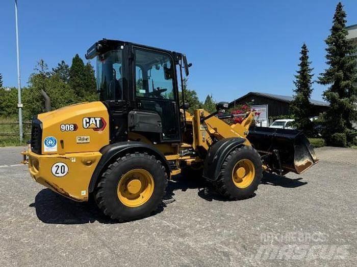 CAT 908 Фронтальные погрузчики