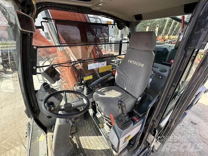 Hitachi ZX140W-6 Колёсные экскаваторы