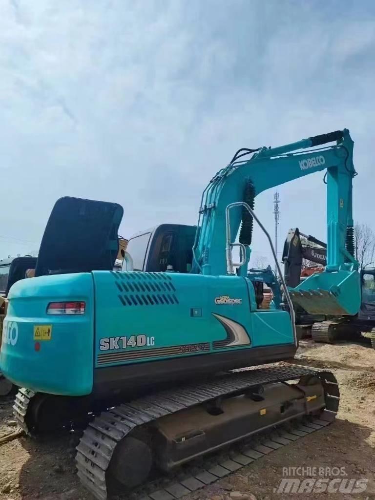 Kobelco SK 140 LC Гусеничные экскаваторы