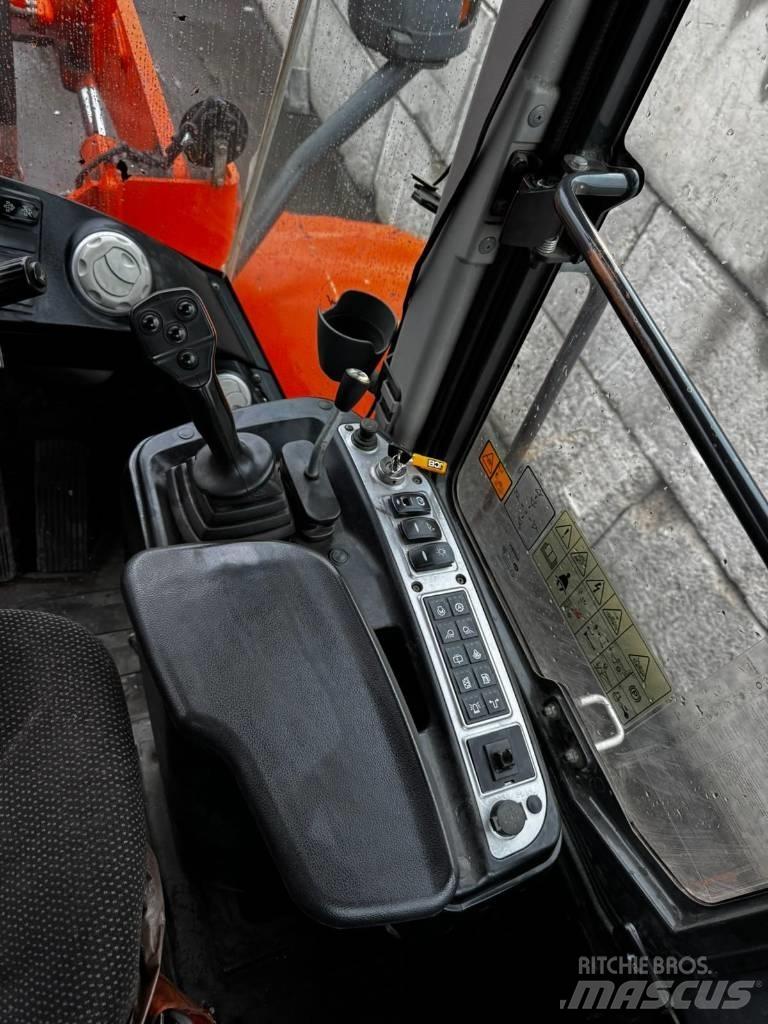 Doosan DL250-5 Фронтальные погрузчики