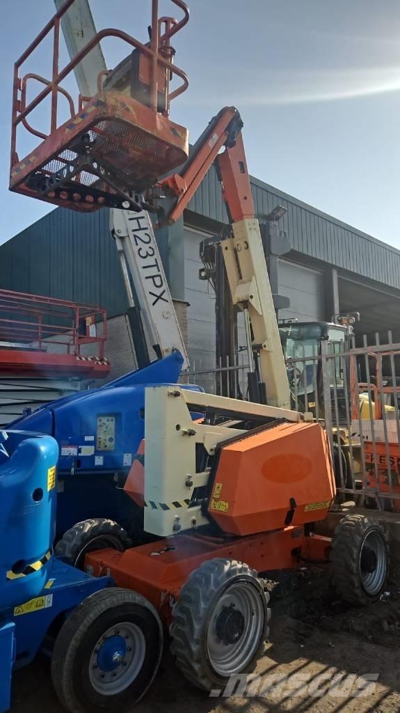 JLG 340 AJ Коленчатые подъемники