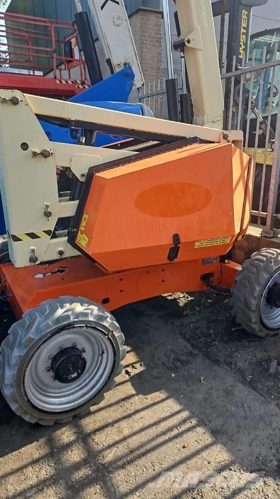 JLG 340 AJ Коленчатые подъемники