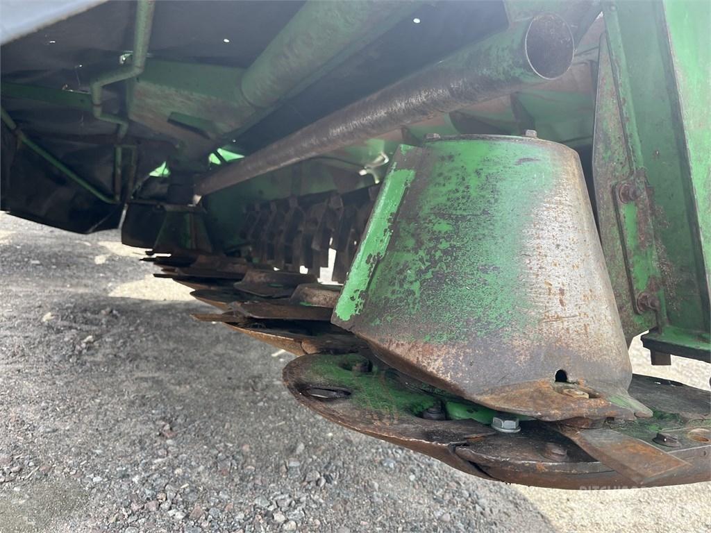 John Deere CC388, Косилки плющилки