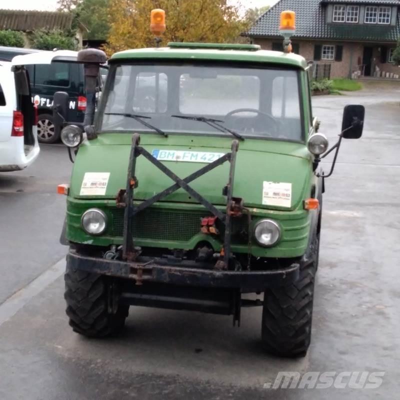 Mercedes-Benz U421 Трактора