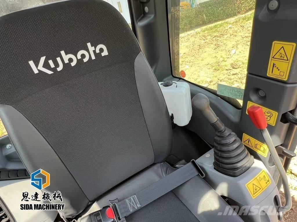 Kubota KX163-5 Гусеничные экскаваторы