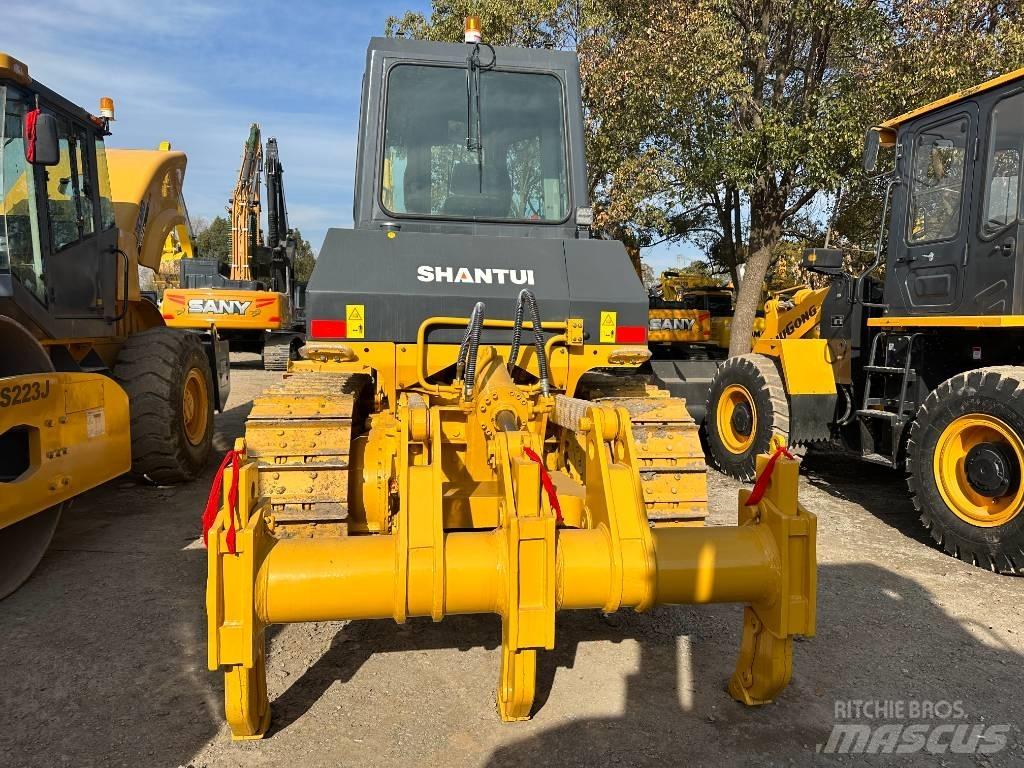 Shantui SD 16 Гусеничные бульдозеры
