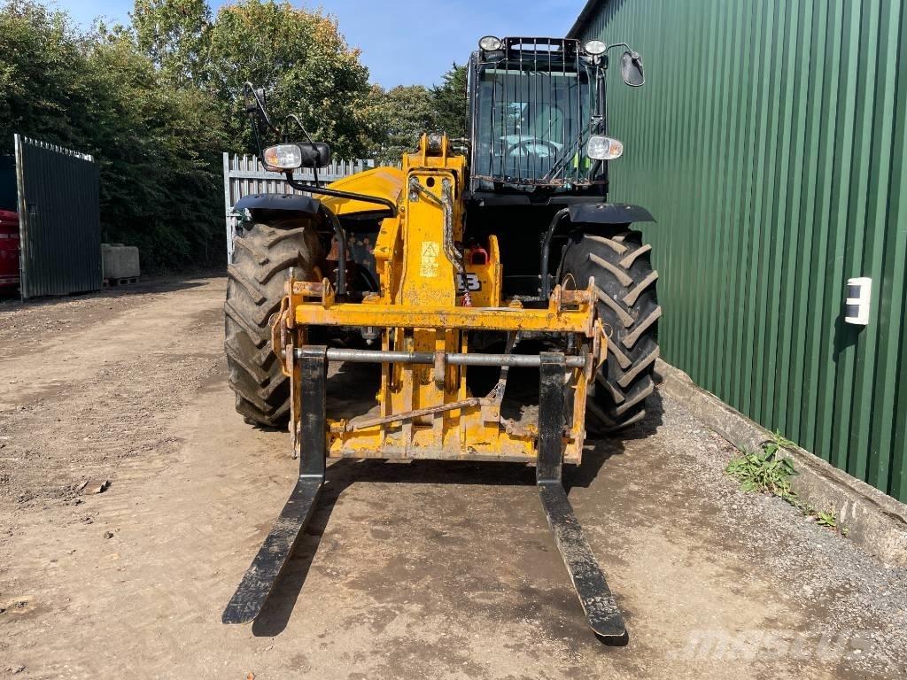 JCB 535-95 Телескопические погрузчики