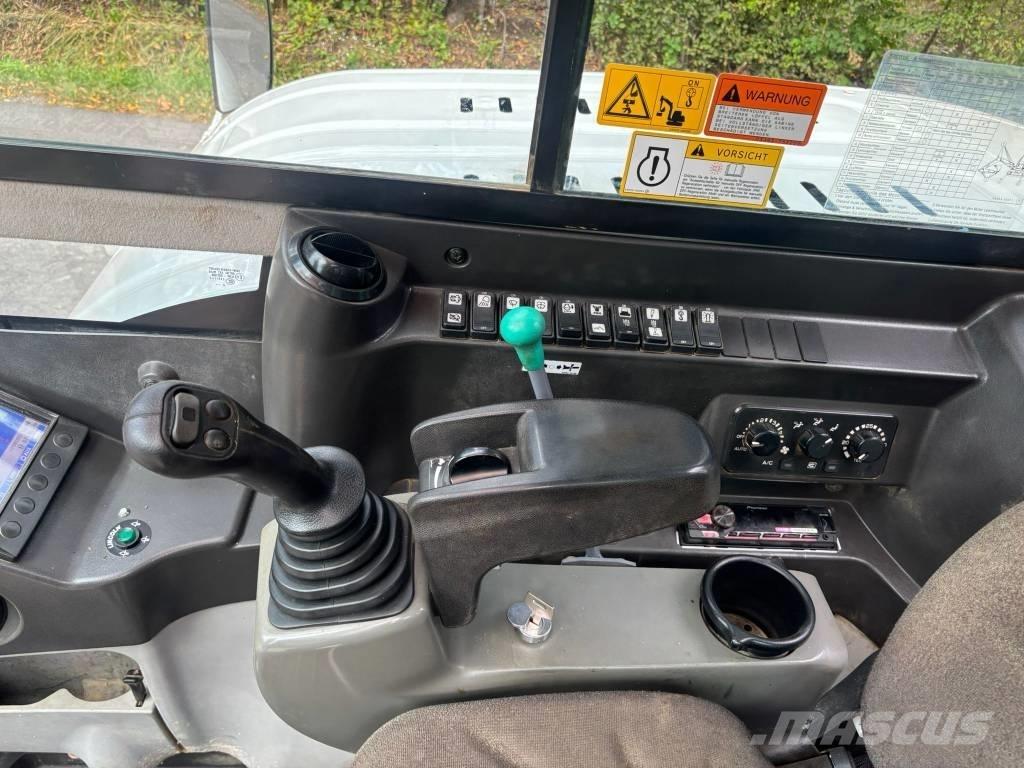 Takeuchi TB 290 Малые экскаваторы 7т-12т