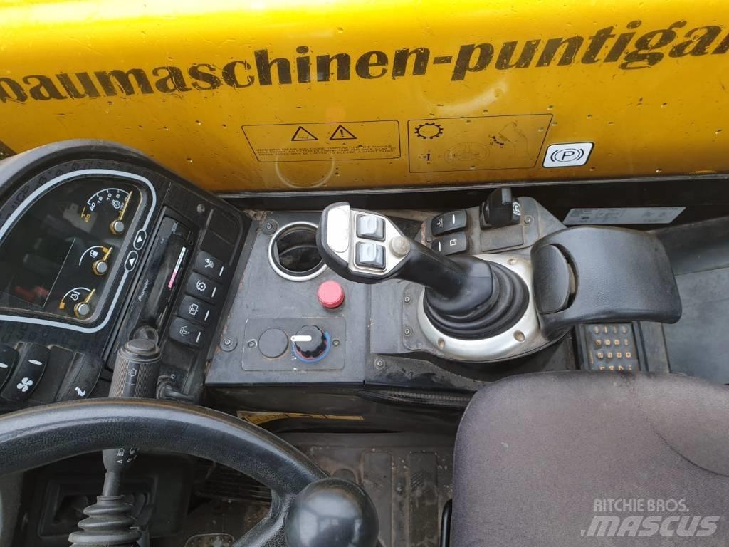 JCB 525-60 Телескопические погрузчики