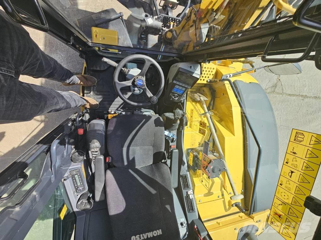 Komatsu PW 98 MR-11 Колёсные экскаваторы