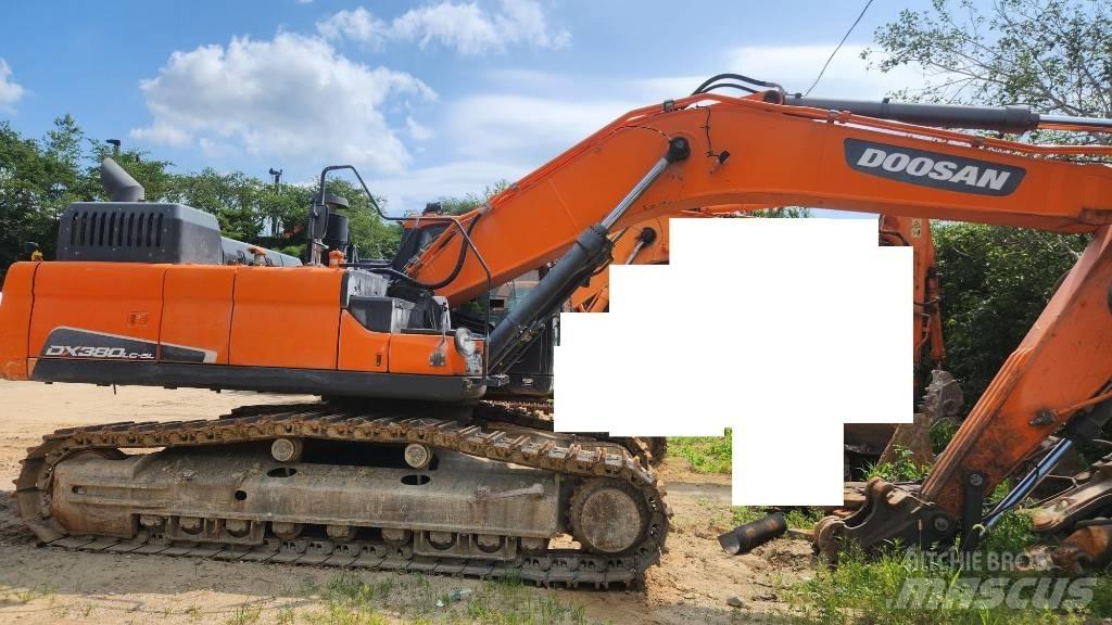 Doosan DX 300 LCA Гусеничные экскаваторы