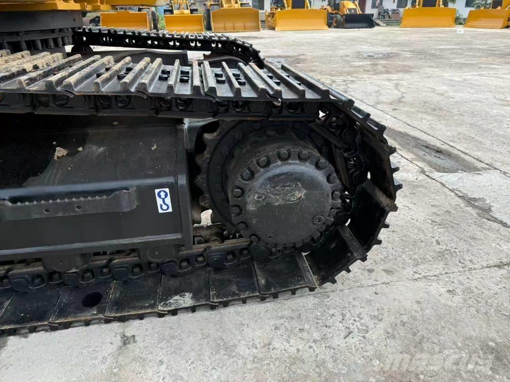 CAT 330 D Гусеничные экскаваторы
