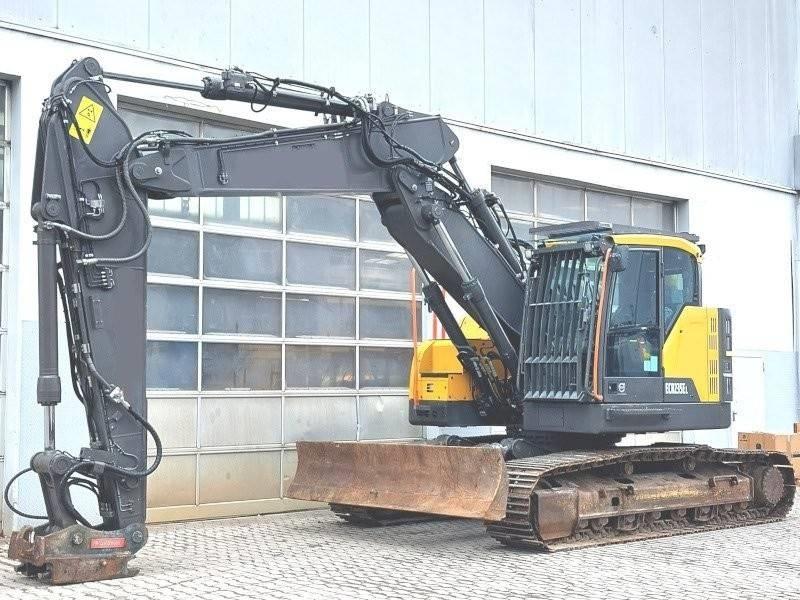Volvo ECR 235 EL Гусеничные экскаваторы