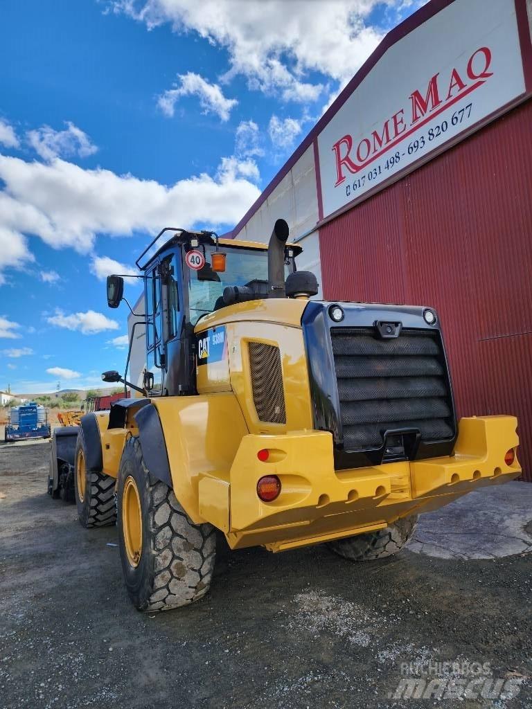 CAT 938M Фронтальные погрузчики