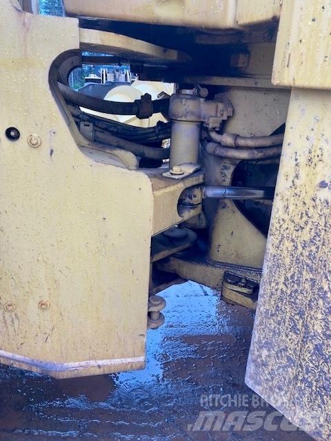 CAT 966 F II Фронтальные погрузчики