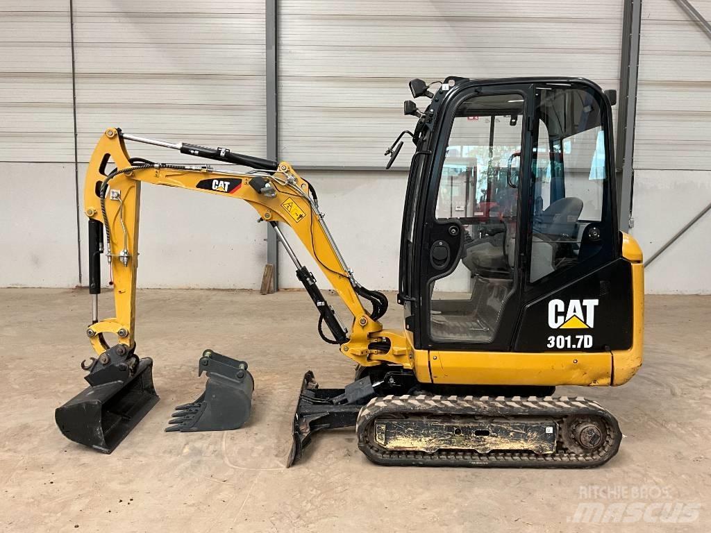 CAT 301.7 D Мини-экскаваторы