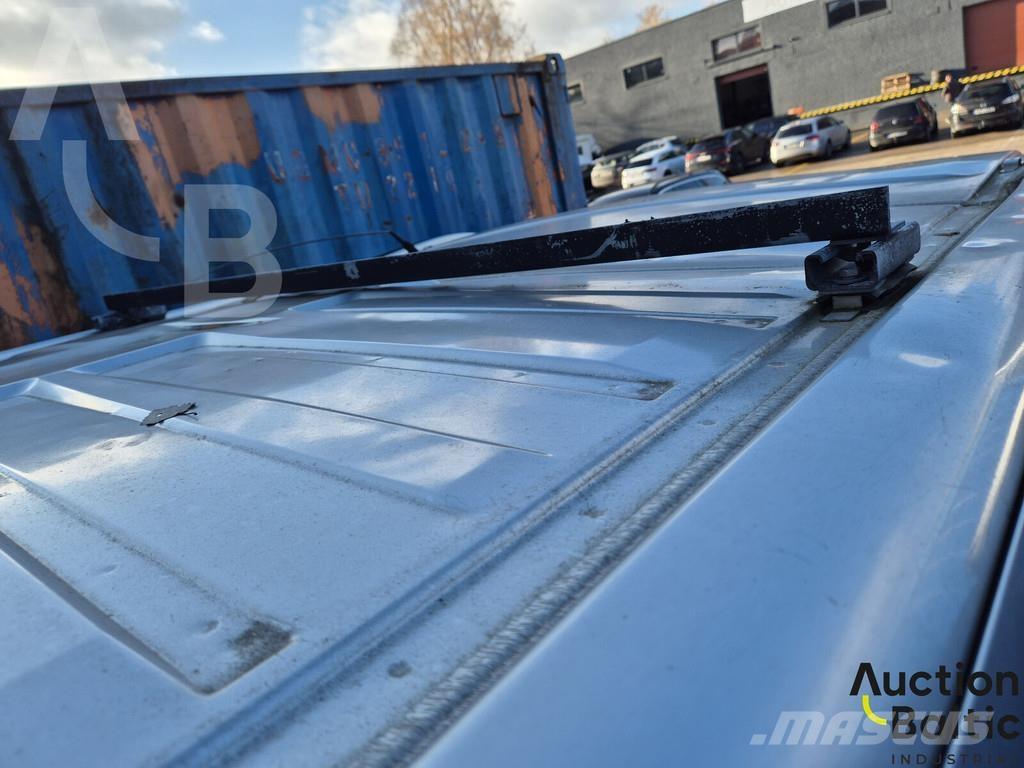 Renault Trafic Легковые автомобили