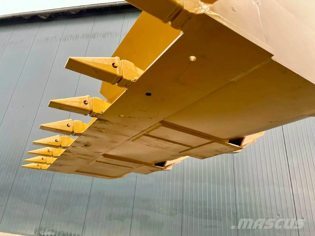 CAT 950M incl. Teeth Ковши