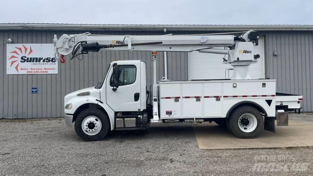 Freightliner M2 Специальные грузовики